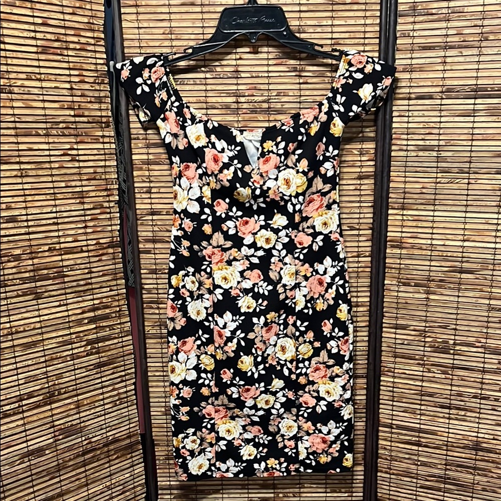 Chic Floral Black Midi Dress